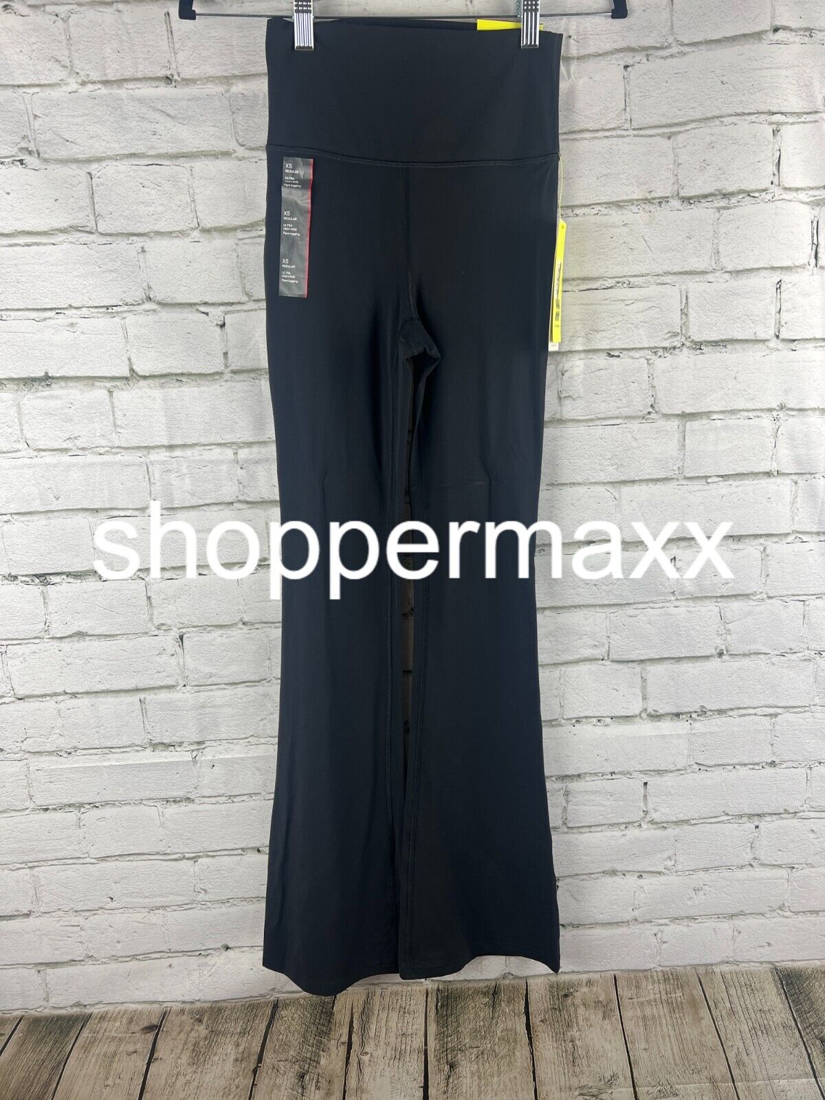 Women's Everyday Soft Ultra High-Rise Flare Leggings - All In Motion, BLACK, XS