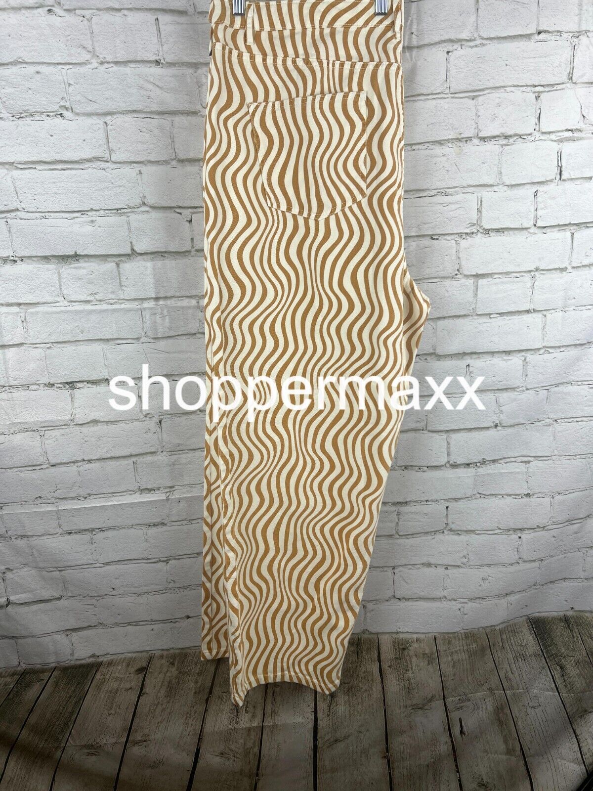 Women's Wave Print Cut Out Waist Straight Leg Jeans - Future Collective, Size 20