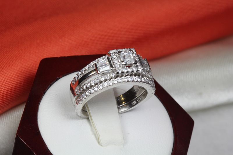 VINTAGE STYLE 1.65 C STERLING SILVER 925 CZ ENGAGEMENT WEDDING RING SET WRS49-MU