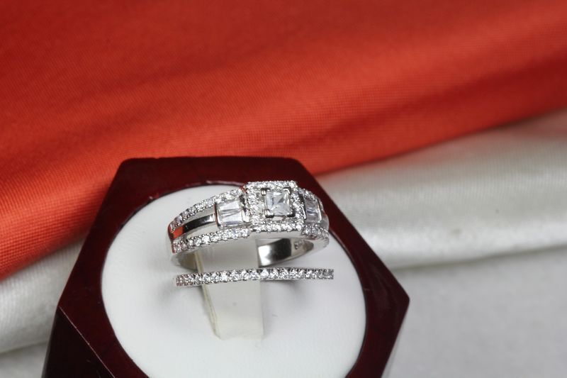 VINTAGE STYLE 1.65 C STERLING SILVER 925 CZ ENGAGEMENT WEDDING RING SET WRS49-MU