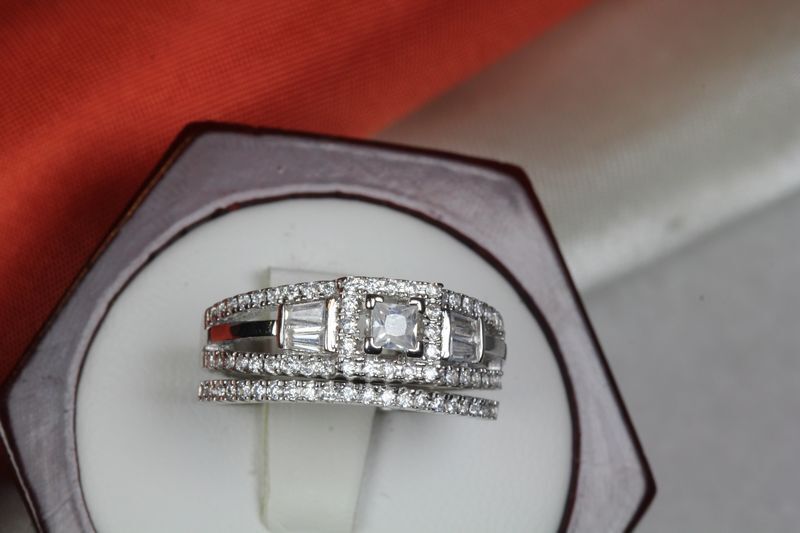 VINTAGE STYLE 1.65 C STERLING SILVER 925 CZ ENGAGEMENT WEDDING RING SET WRS49-MU